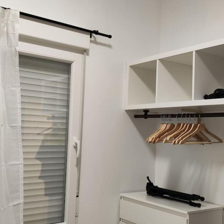 Apartamento entero Junto a Cuatro Caminos con licencia del Ayto de Madrid - Apartamento de 1 dormitorio - 6