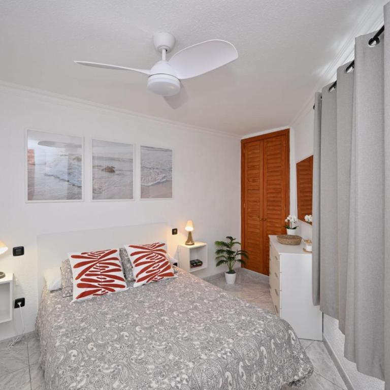 Dúplex Penthouse Los Cristianos Beach - Apartamento de 2 dormitorios - 35