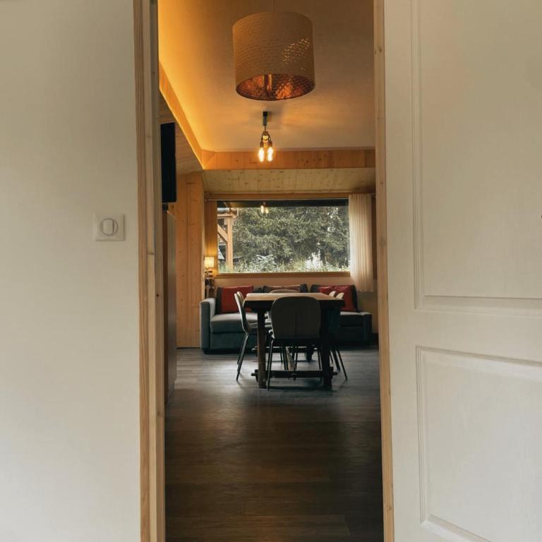 Le Chalet - Appartement 2 Chambres avec Terrasse - 15