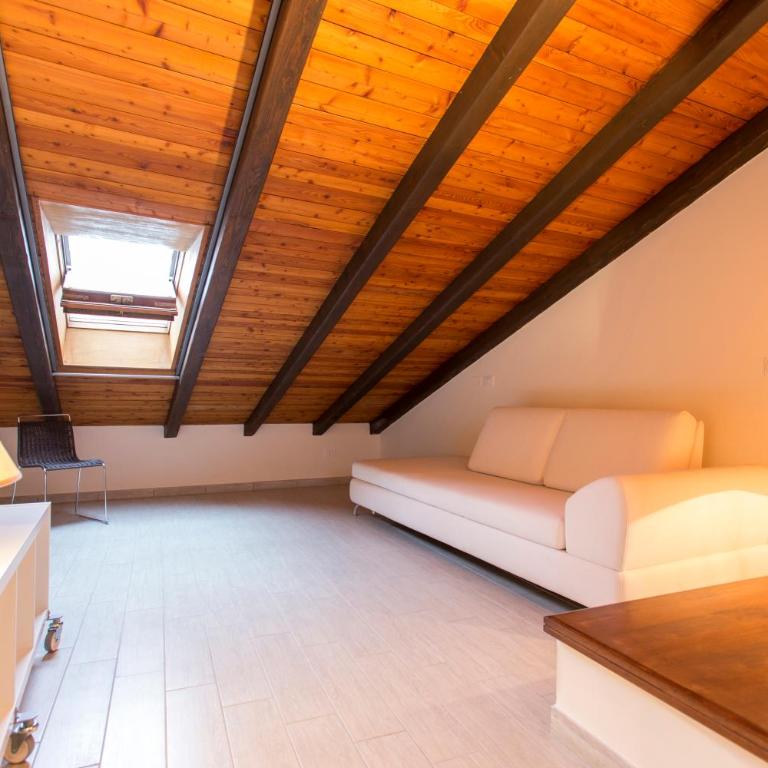 Residenza Ariosto Depandance by Studio Vita - Appartamentino su 2 Livelli - 18