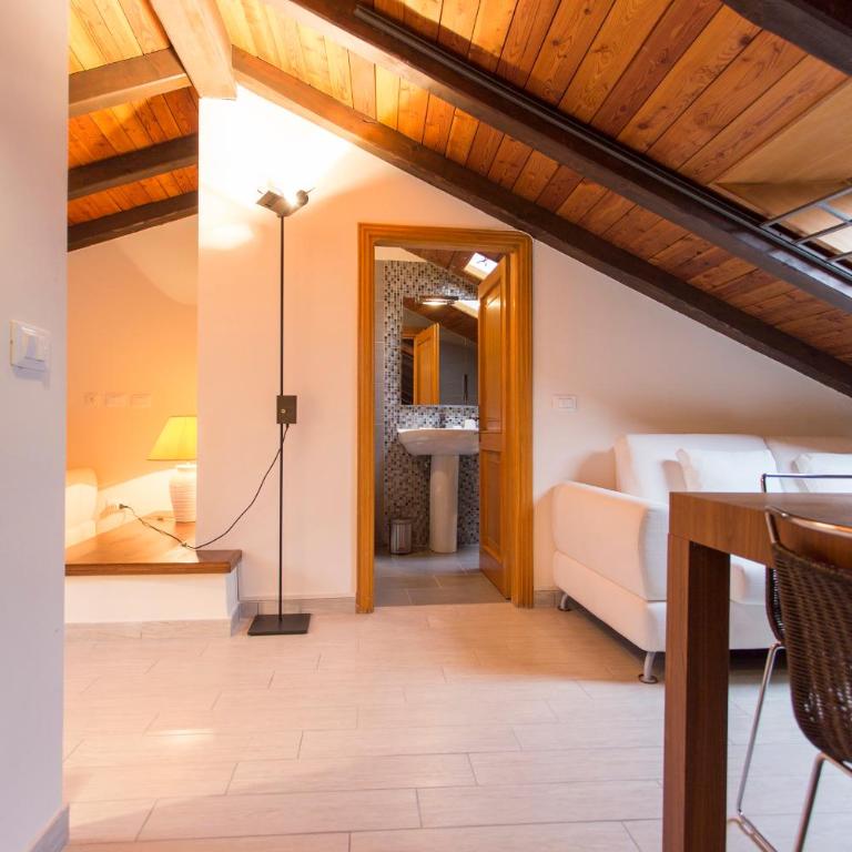 Residenza Ariosto Depandance by Studio Vita - Appartamentino su 2 Livelli - 16