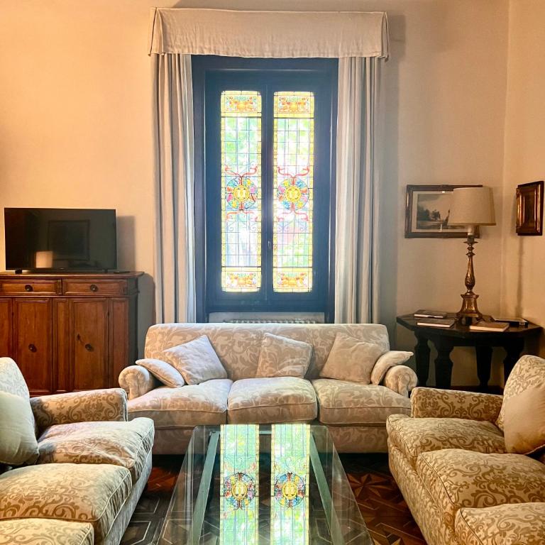 Luxury Liberty Apartment - Deluxe Apartment - 3