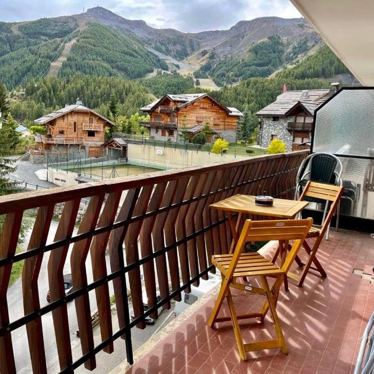 Appartement 2 pièces spacieux terrasse vues sur les pistes - Appartement 1 Chambre - 12