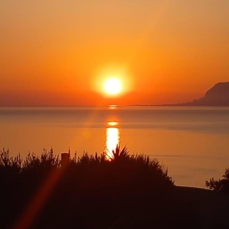 Where The Sun Rises - Villa con Vista Mare - 1