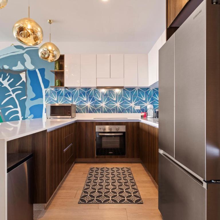 Playa Norte Oceanfront Remote Work Plus Concierge - Three-Bedroom Apartment - 7