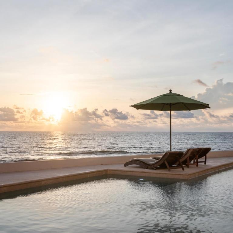 Playa Norte Oceanfront Remote Work Plus Concierge - Three-Bedroom Apartment - 35