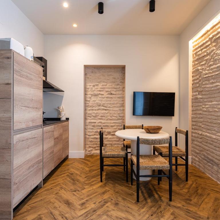 Apartamentos Gravina 56 - One-Bedroom Apartment - 1