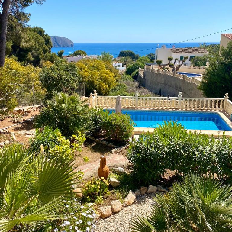"Casa Claudia" - private holiday home with pool and garden in Moraira - Three-Bedroom Vacation Home - 20