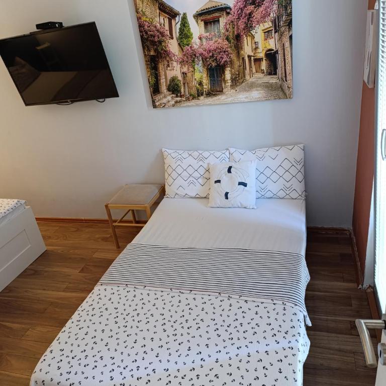 Apartment Anika - One-Bedroom Apartment - 29