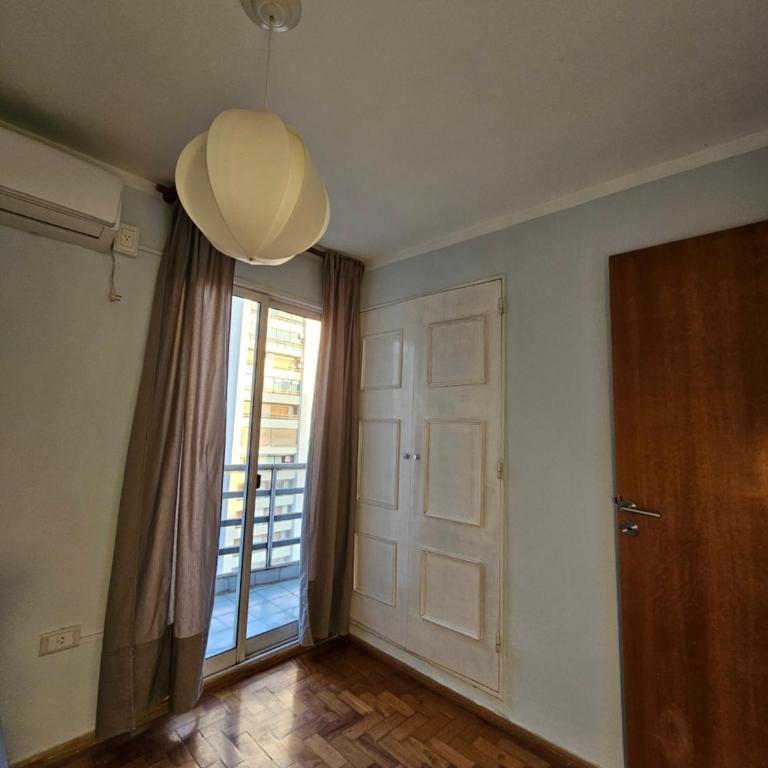 Amplio departamento en Nueva Cba - Apartamento de 2 dormitorios - 6