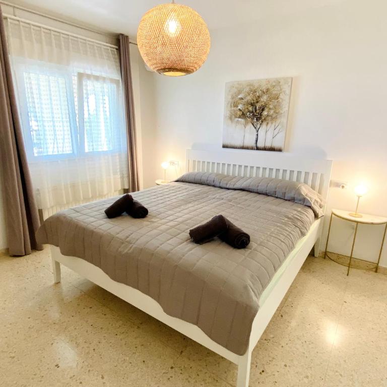 "Casa Claudia" - private holiday home with pool and garden in Moraira - Three-Bedroom Vacation Home - 7