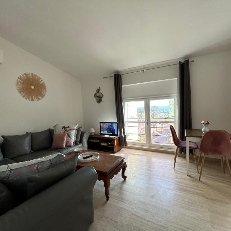 La maison du Baron - Appartement - Vue sur Ville - 1