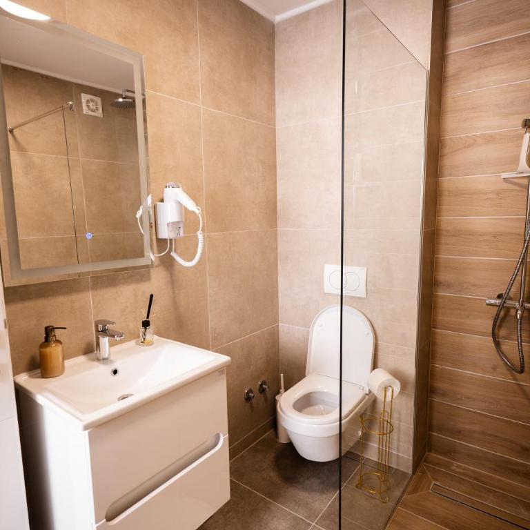 LUX apartmani Tuzla - Deluks Apartman sa 1 Spavaćom Sobom i Pogledom na Grad - 18