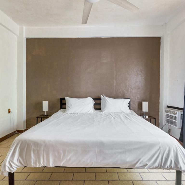 Apartments Olas Altas Romantic Zone of Puerto Vallarta - One-Bedroom Apartment with Balcony - 3