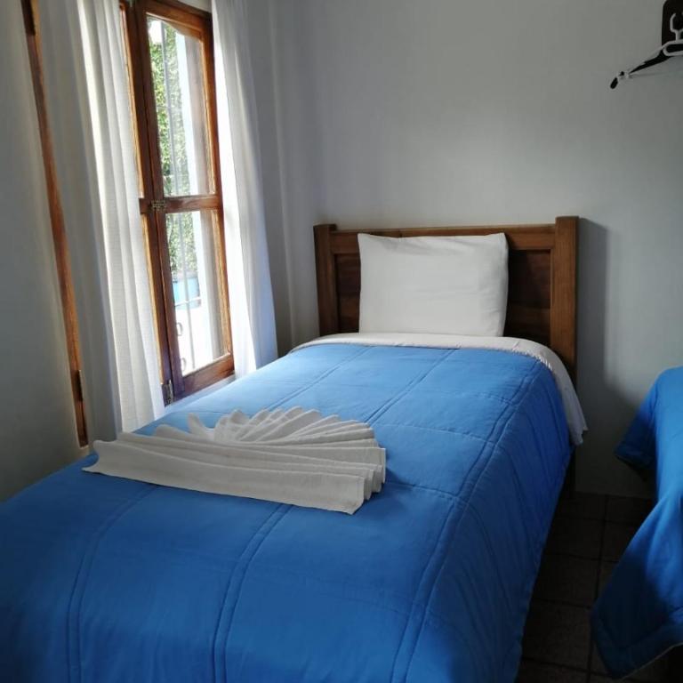Posada Sancris - Economy Twin Room - 1
