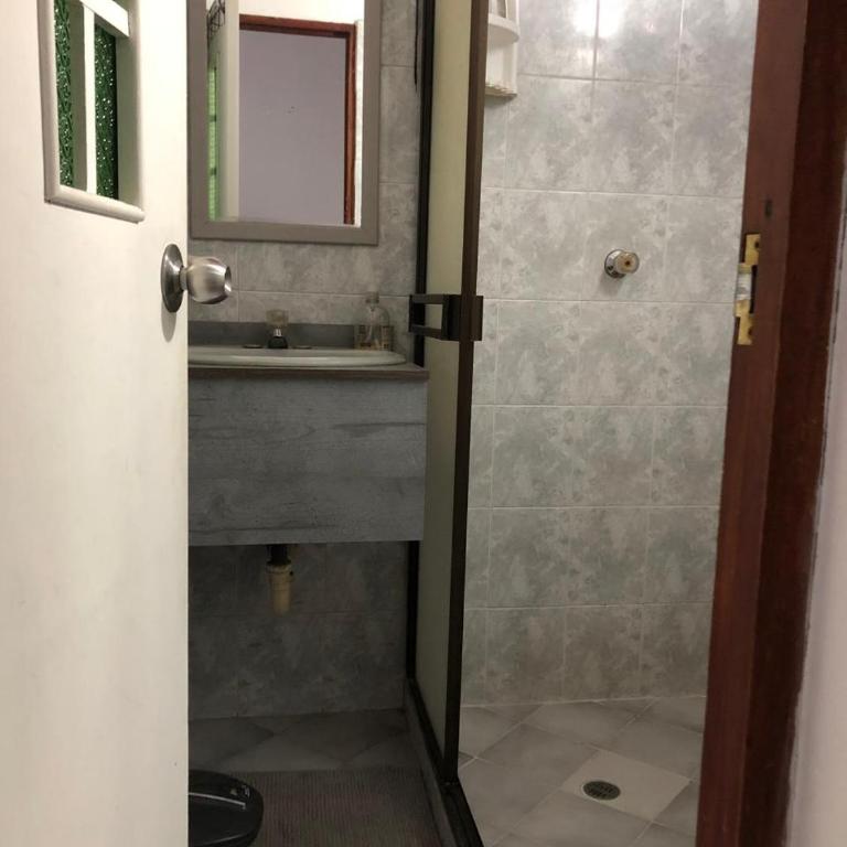 Apartamentos aledaños cerca a Estación Metro Estadio - Apartamento con 4 dormitorios - 24