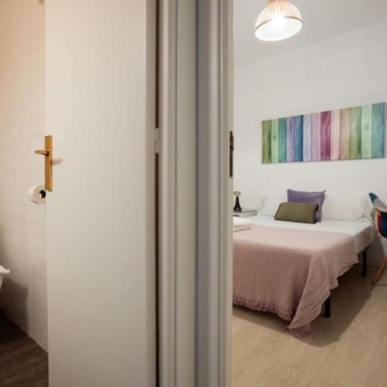Renovated Apartment in Vila de Gràcia - Three-Bedroom Apartment - 20