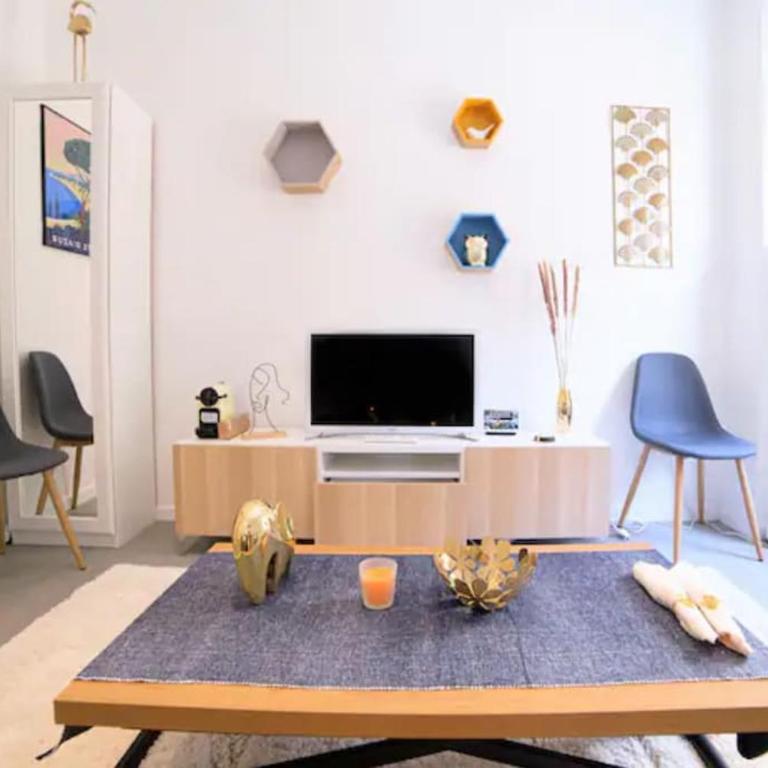 Superb studio with terrace, calm and tranquility - Appartement avec Terrasse - 8