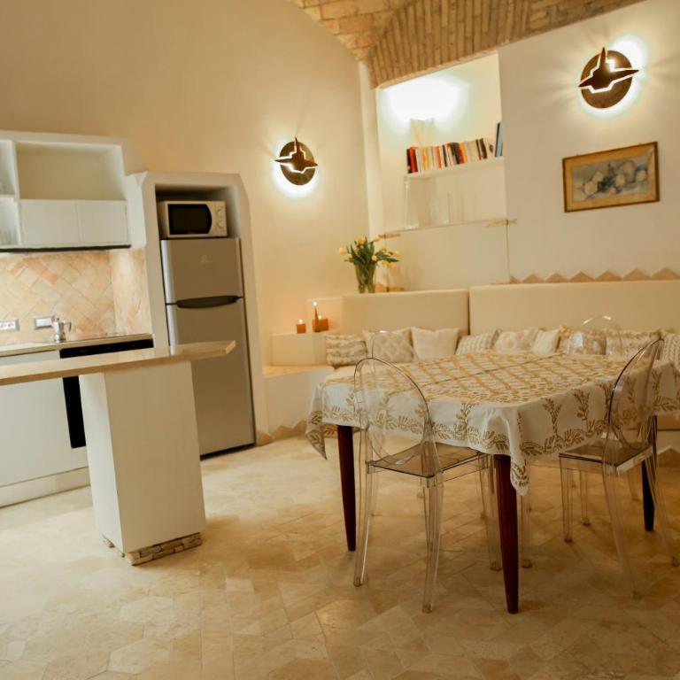 Casa Cavour - Appartamento con 2 Camere da Letto - 19