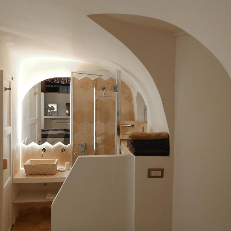 Casa Cavour - Appartamento con 2 Camere da Letto - 24