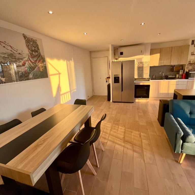Appartement spacieux 3 chambre 5min du corsica - Three-Bedroom Apartment - 18