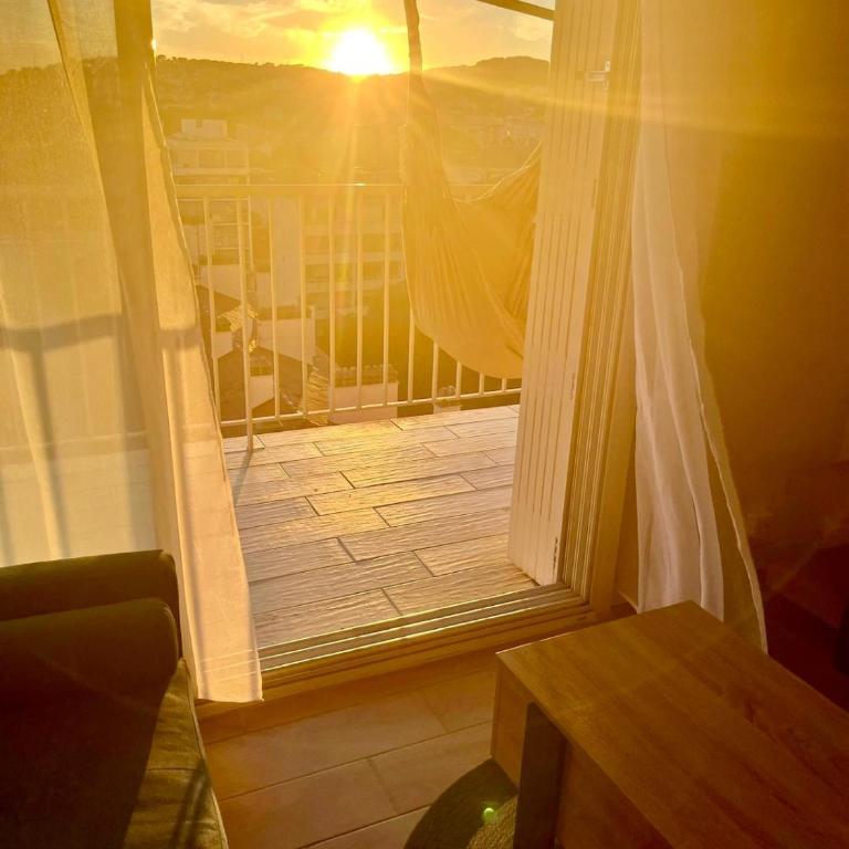 Appartement spacieux 3 chambre 5min du corsica - Three-Bedroom Apartment - 23