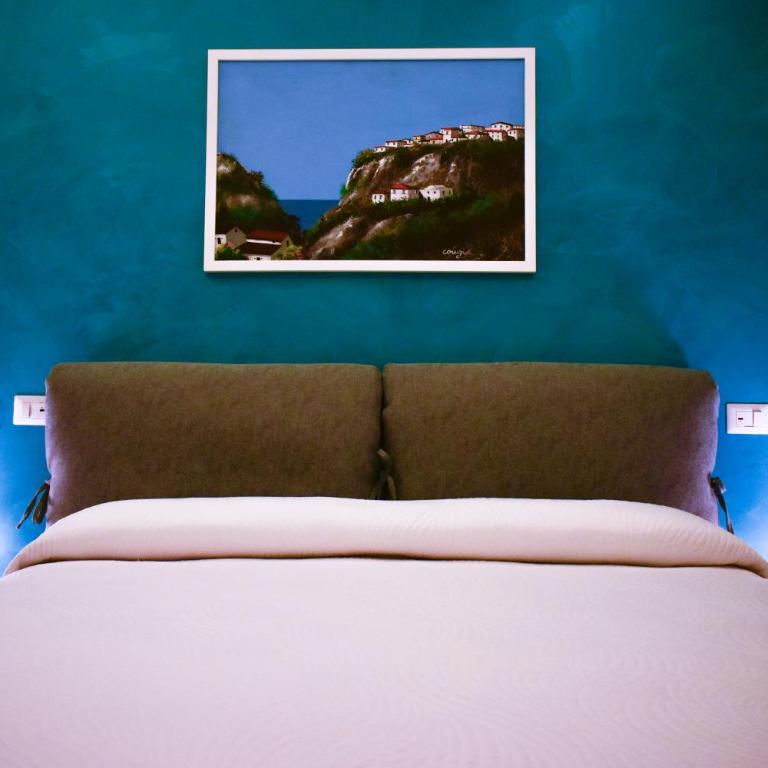 Domus DiDio - Three-Bedroom Apartment - 33
