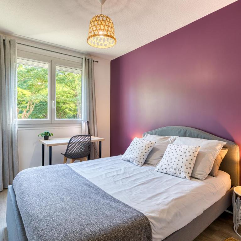 Appartement tout confort - Parking privé gratuit - Three-Bedroom Apartment - 17