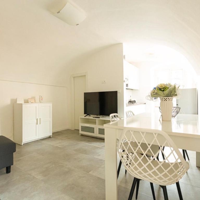 La Casa di Carlotta by Le Case di Tati - Appartamento con 1 Camera da Letto - 1