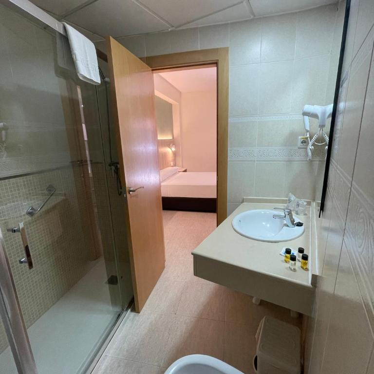 Hotel Marconi - Habitación Doble (2 adultos + 1 niño) - 2