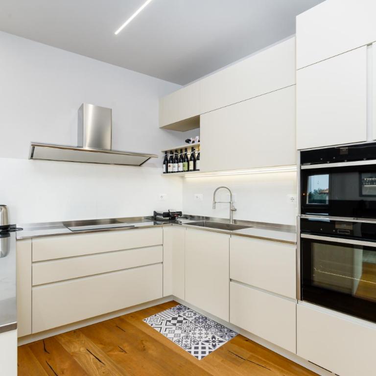 Week Mor - Appartamento con 2 Camere da Letto e Terrazza - 12