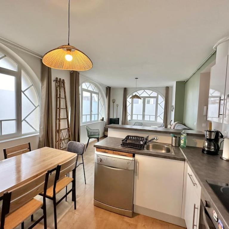EMMA - Appart familial en RDC avec Garage à 2 min à pieds de la plage de Berck - Two-Bedroom Apartment - 7