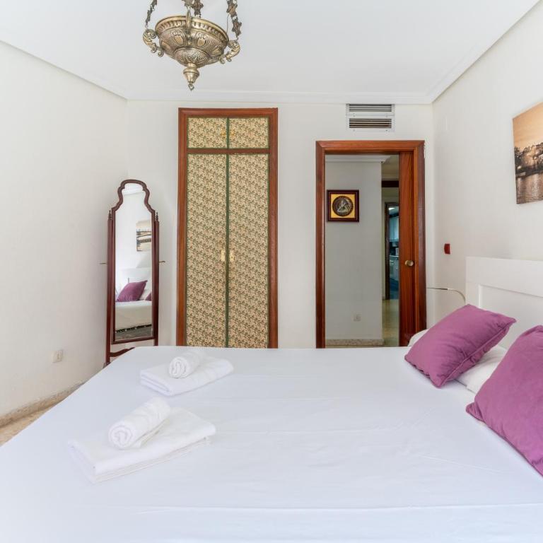 Holi-Rent Pajaritos - Two-Bedroom Apartment - 6