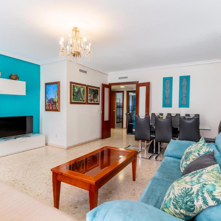 Holi-Rent Pajaritos - Two-Bedroom Apartment - 12