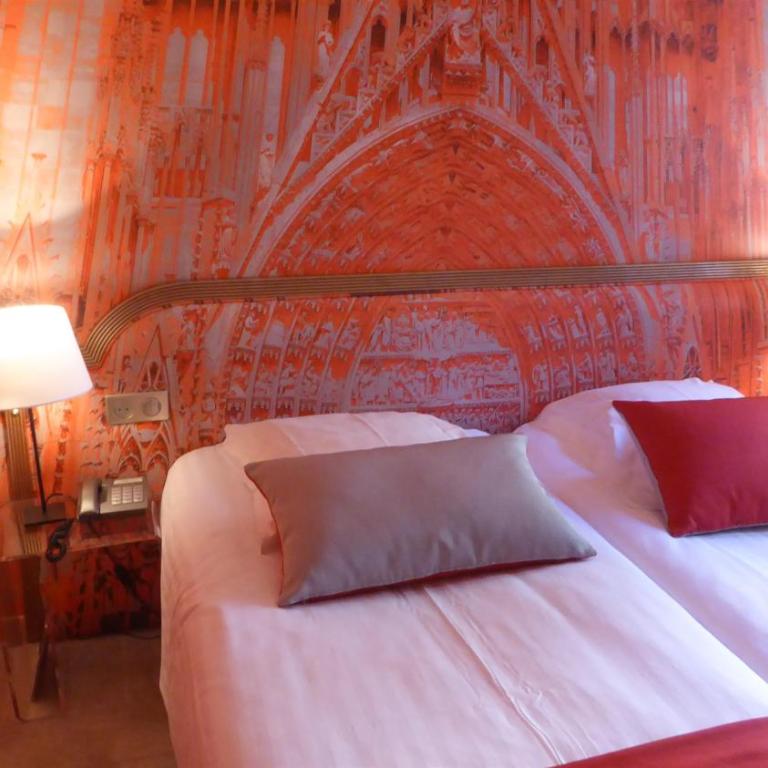 Hotel Cathédrale - Chambre Double avec Vue sur la Cathédrale - 20