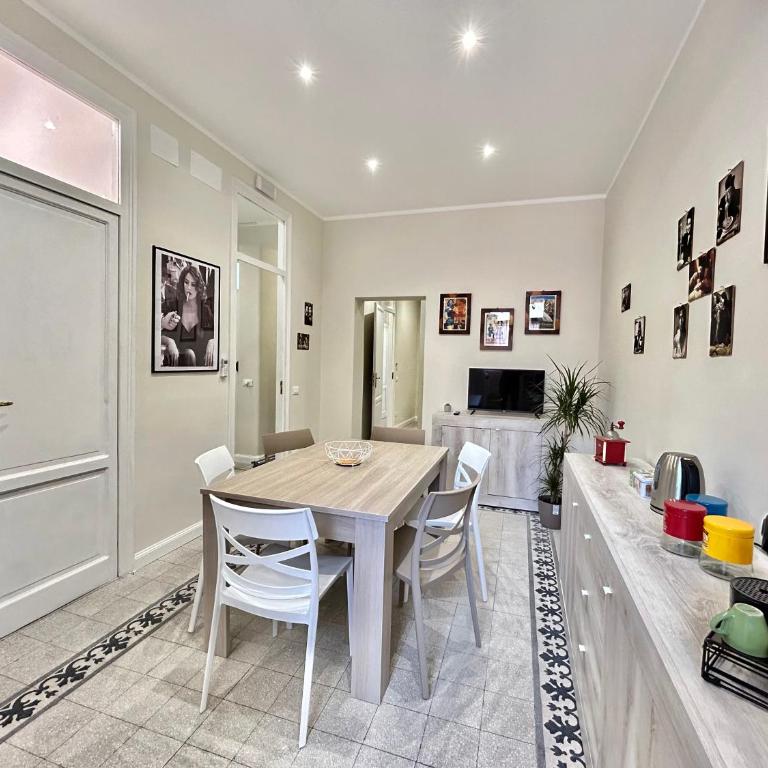 Casa Esterù -Centro storico di Palermo- - Appartamento con 2 Camere da Letto - 2
