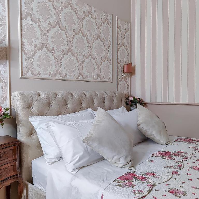 Maison Bonheur - Double Room with Private Bathroom - 2