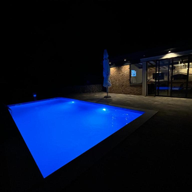 Holiday Home Silenzio - Villa - 38