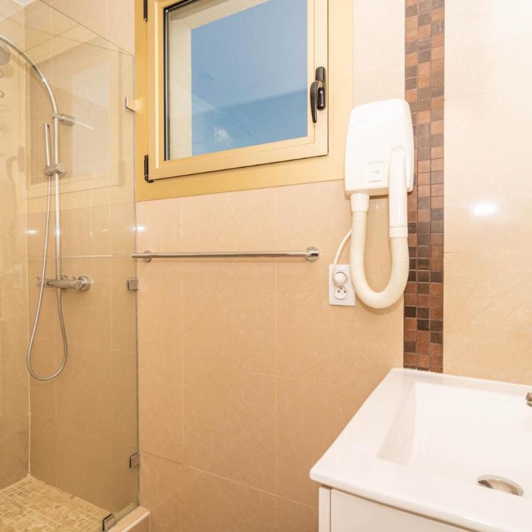 Wow Splendide 3-4 pcs Duplex Rooftop Vue mer by Olam Properties - Appartement 3 Chambres - 11