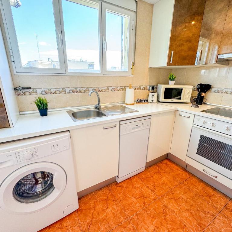 El Angel del Pilar Turistea - Two-Bedroom Apartment - 20