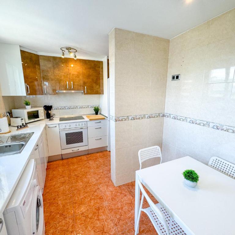 El Angel del Pilar Turistea - Two-Bedroom Apartment - 21