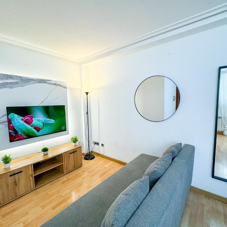 El Angel del Pilar Turistea - Two-Bedroom Apartment - 28