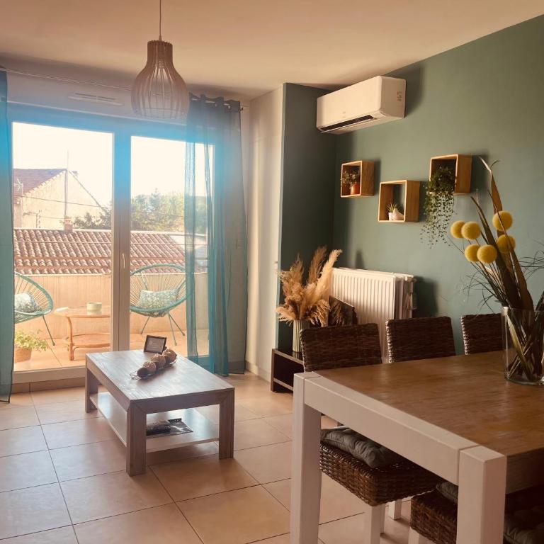 L'AMOUREUX DE NIMES : P3 + parking privé - Appartamento con 2 Camere da Letto - 6