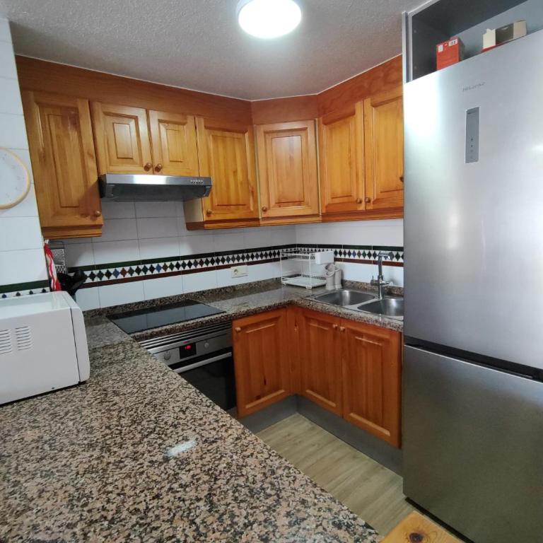 Gran Vista - Two-Bedroom Apartment with Balcony and Terrace - 5