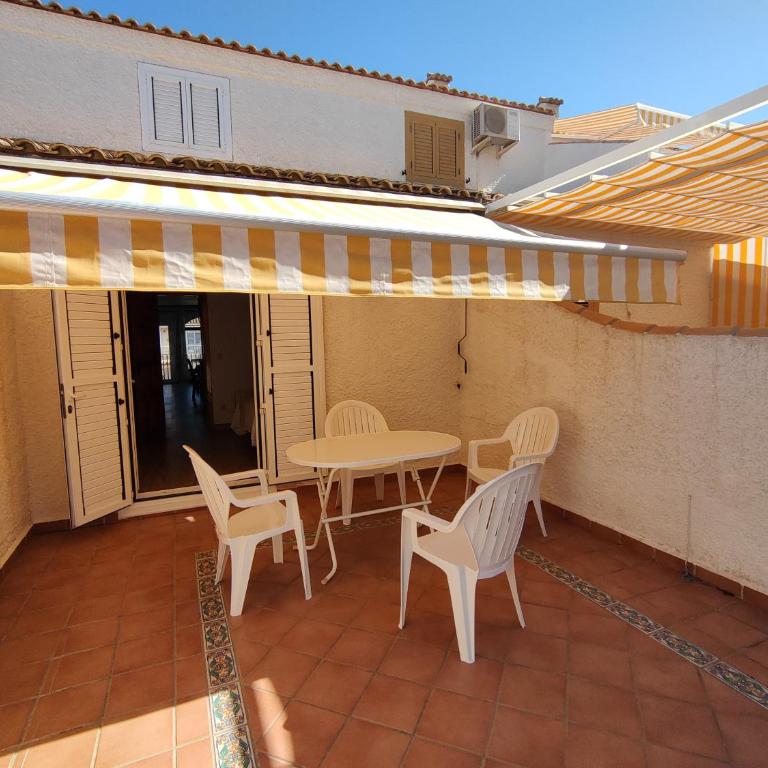 Gran Vista - Two-Bedroom Apartment with Balcony and Terrace - 43