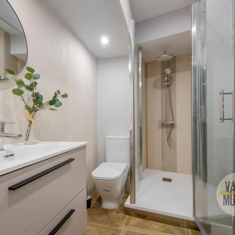 Confortable Apt para 9pax en el centro de Madrid E3 - Apartment - 28