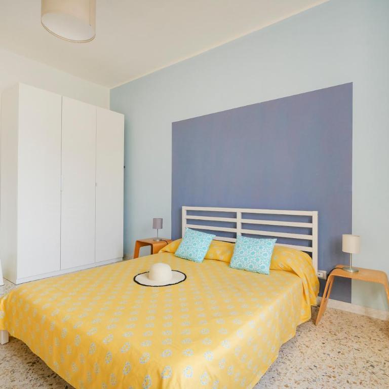 GuestHost - Mareluce Seaview Apartment - Apartment with View and Balcony - 12