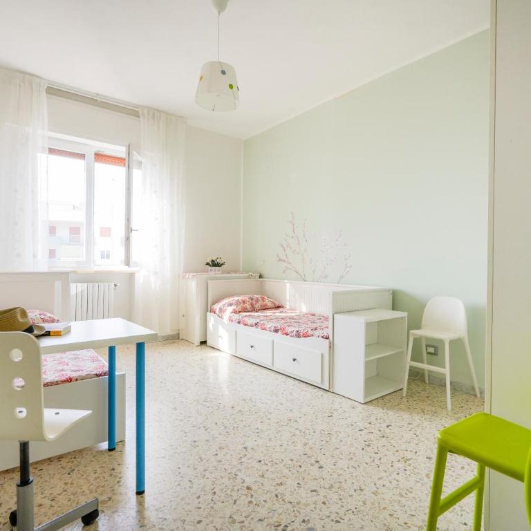 GuestHost - Mareluce Seaview Apartment - Apartment with View and Balcony - 5