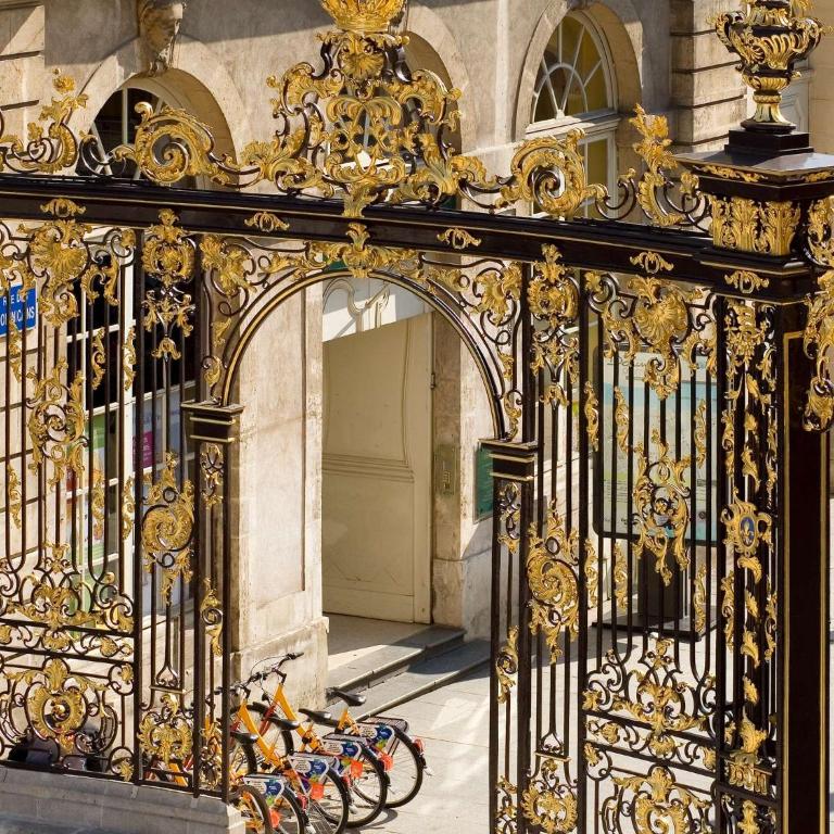 L'éclat de Gambetta - Place Stanislas - 6 Pers - Appartement 3 Chambres - 42