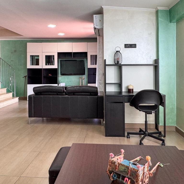 Kira House - Two-Bedroom Apartment - 31